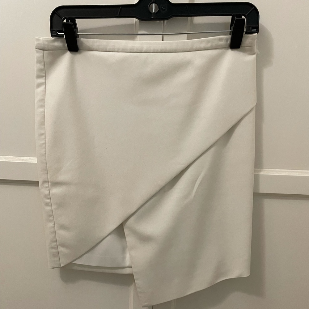 Michelle Mason white asymmetrical mini skirt